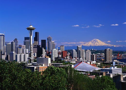 A landscape picture of the city of Seattle